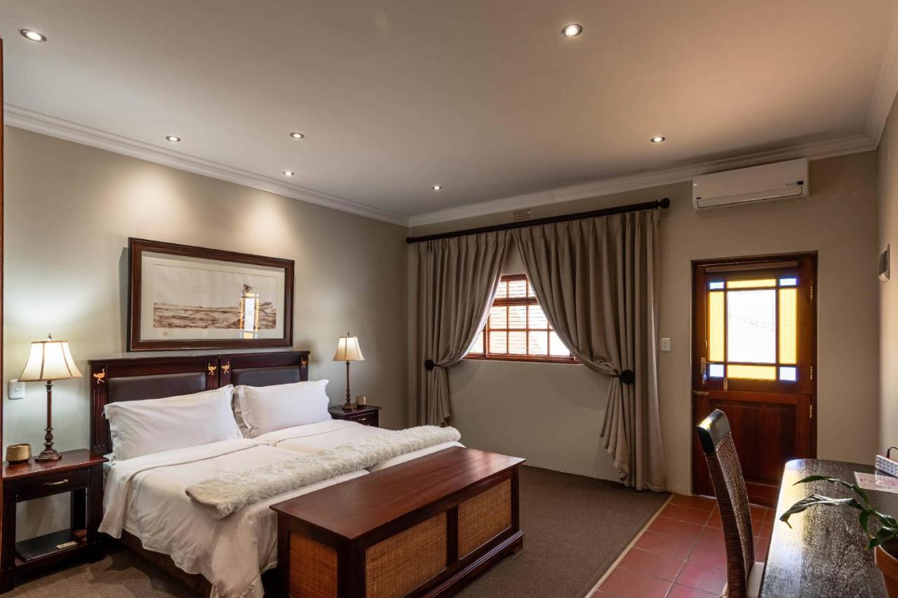 Mooiplaas Guesthouse Oudtshoorn Esterno foto