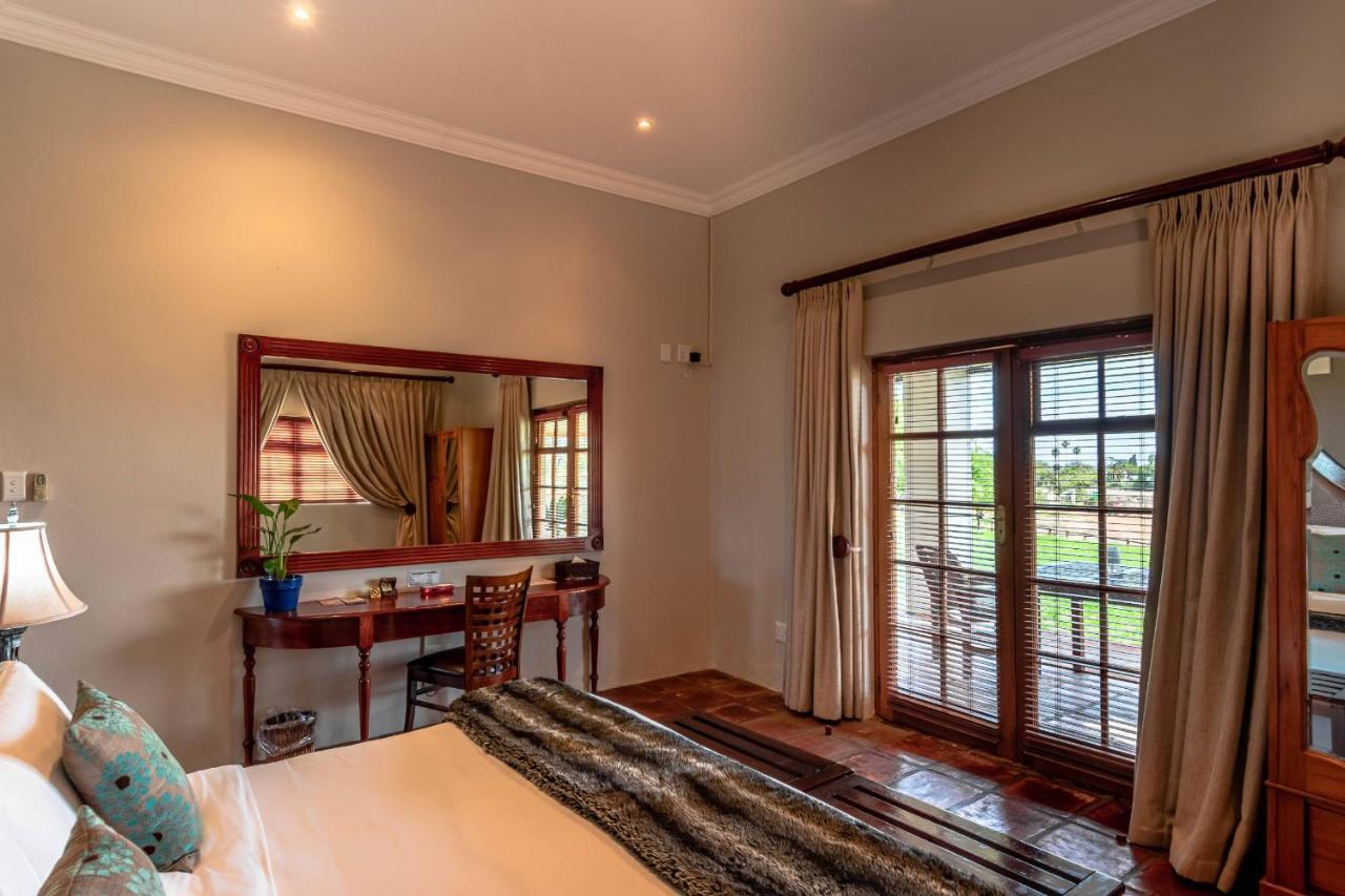 Mooiplaas Guesthouse Oudtshoorn Esterno foto